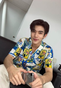 fourth-mobile โฟร์ท ณัฐวรรธน์ mobile