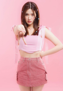 นุ่น-สุทธิภา-bird