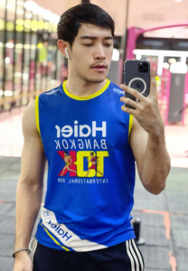 ชัยพัฒน์-ไชยบุตร-ถ่ายรูป