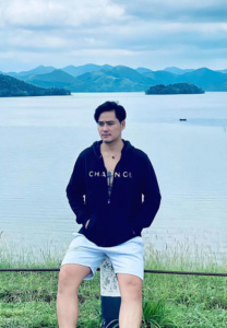 เจ้านาย-ปัญญานุวงศ์-เสื้อแขนยาว