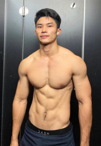 เต๋า-ทวีชัย-กล้ามเป็นหมัดๆ