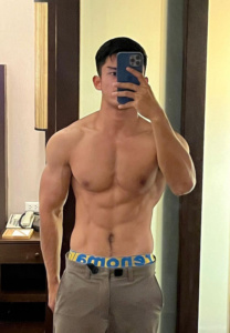 เต๋า-ทวีชัย-โชว์กล้าม