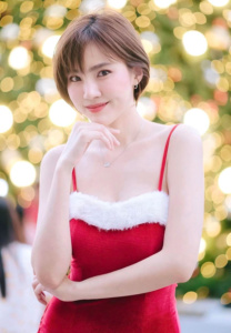 DJ-อันนา-คริสมาส DJ-อันนา-คริสมาส