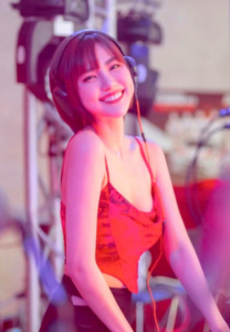 DJ-อันนา-เก่ง DJ-อันนา-เก่ง