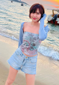 DJ-อันนา-โพสต์ท่า DJ-อันนา-โพสต์ท่า