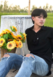 Netilak-Ningnaen-ทุ่งนา