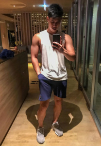 Parker-Chanin-กล้ามโต