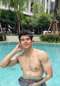 ต่อ-สุรศักดิ์