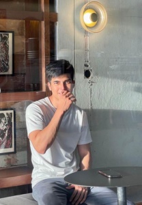 ต่อ-สุรศักดิ์-หล่อมาก