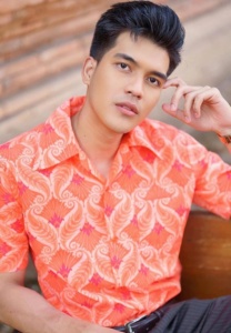 ต่อ-สุรศักดิ์-ยิ้ม