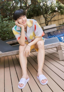 นุนิว-ชวรินทร์-ยิ้มเก่ง