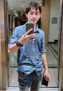 มนัส-หมีเงิน-ถ่ายรูปเก่ง