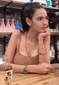 แป้ง-ผกากุล-เผลอ