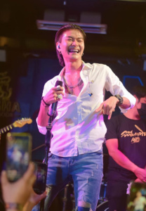 เม้ก อภิสิทธิ์ smile