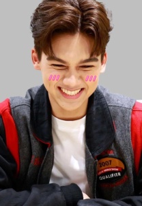 ทิกเกอร์-อชิระ-ยิ้มน่ารัก ทิกเกอร์-อชิระ-ยิ้มน่ารัก