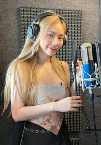 ฟักแฟง-ธนัชชา-สวยเก่ง