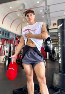 เบียร์-ทินกฤต-เท่มาก