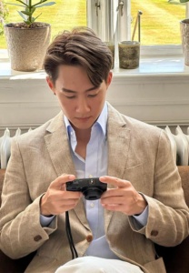 กัปตัน-ชลธร-ถ่ายรูป