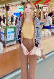 ครูเดียร์-ณัฐมา-เรียบร้อย