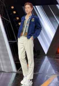 เต๋า-เศรษฐพงศ์-ร้องเพลง