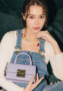 แพทริเซีย-กู๊ด-charge