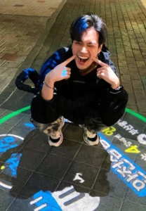 โอบ-นิธิ-เท่สะบัด