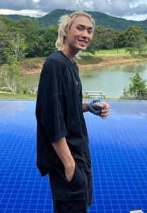 ไดร์ม่อน-ณรกร-นักร้อง