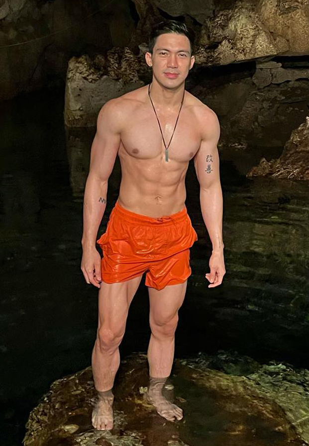 Cho Lim เทรนเนอร์หนุ่มหล่อ งานดี Six pack เริส เร้าใจสุดๆ