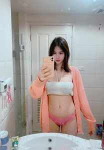 Eve-Kamon-bathroom Eve-Kamon-bathroom