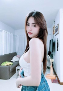 Eve-Kamon-drink Eve-Kamon-drink