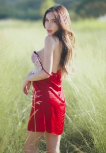 ครูแพรว-สาวฮอต