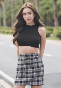 ครูแพรว-สาวเซ็กซี่