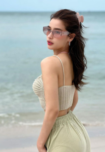 วิว-วรรณรท