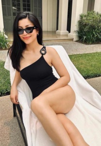 เอมมี่-มรกต เอมมี่-มรกต