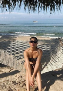 เอมมี่-มรกต-แซ่บมาก เอมมี่-มรกต-แซ่บมาก