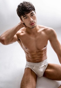 โยชิ-ธีรวัฒน์-ปัง