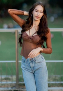 ใบหม่อน-กิตติยา-ดารา