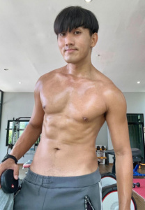 โมสต์-จิตรกร โมสต์-จิตรกร