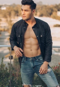 โอม-จิระพงษ์-เท่