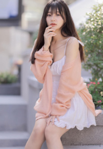 Tanita-Lertpipatmongkon-สวย