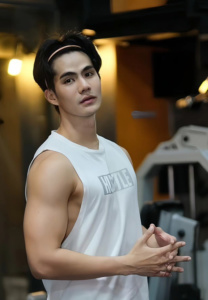 Tao-Nadtaworn-ยิ้ม