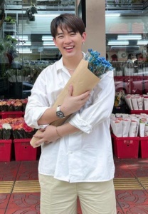 ซุง-ศตาวิน-ยิ้มหวาน