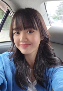 พลอย-พลอยไพลิน-เสื้อฟ้า พลอย-พลอยไพลิน-เสื้อฟ้า