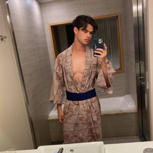 คิม ธิติสรรค์ กู๊ดเบิร์น bath