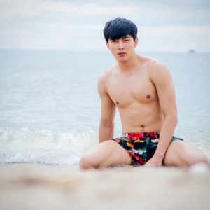 โอโม่ สุรเชษฐ์ beach