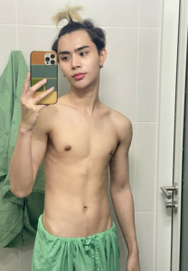 Surf Phanthakan sick