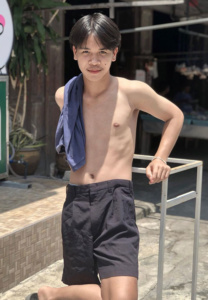 น้องน้ำ ศุภกร light