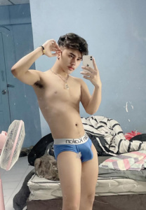 พายุ ภาคิน room