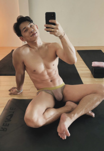 GoneGorn-yoga น้องกอนกอน