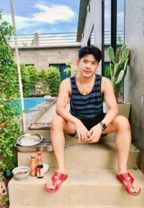 หมีหมี กิตติวัฒน์